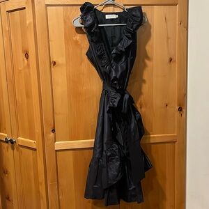 Black Teri John sleeveless dress size 8, 100% silk